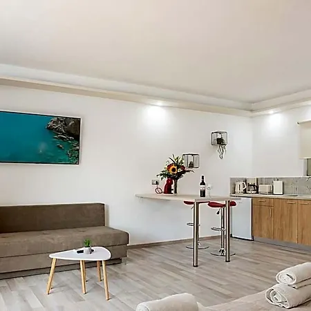 Terinikos Sunny Garden & Junior 2* Rhodes City